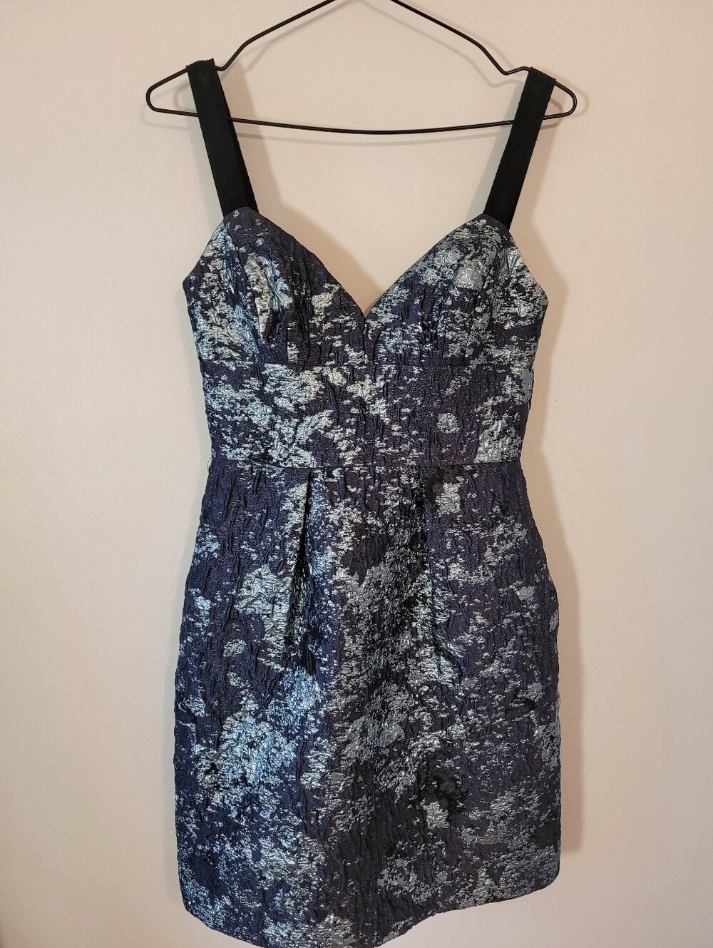 Vera Wang Navy Silver Metallic Jacquard Fit And Flare Crinkle Fit Mini Dress - 2